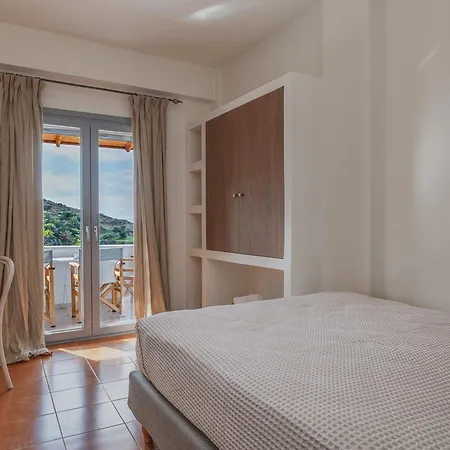 Apartment Agia Marina *